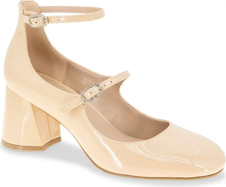 BCBGeneration Maxana Pump