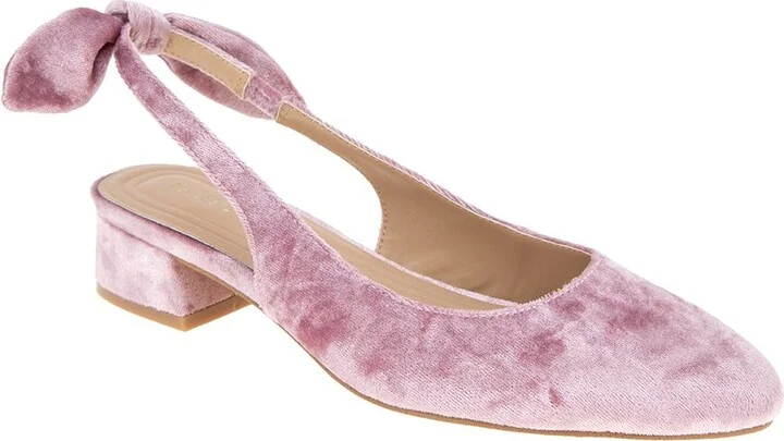 BCBGeneration Torna Velvet Pump