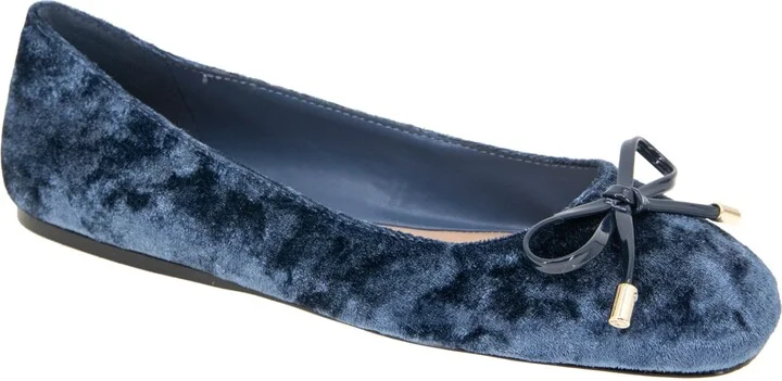 BCBGeneration Women's HARTLY-2 Ballet Flat