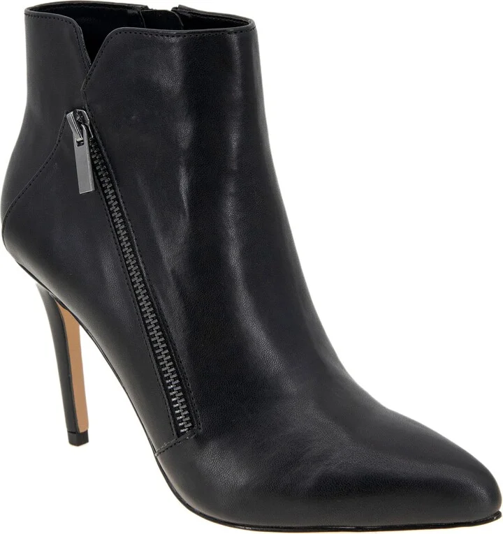 BCBGeneration Women's HASSIE Fashion Boot