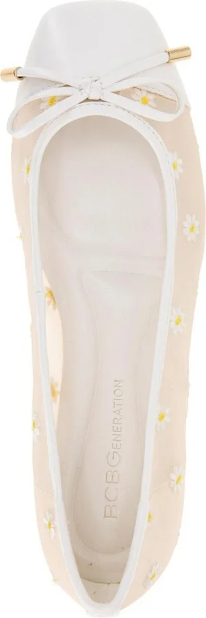 BCBGeneration Women'sÂ Hartly Square Toe Ballet Flats - Image 9