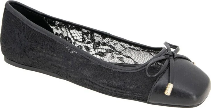 BCBGeneration Women'sÂ Hartly Square Toe Ballet Flats