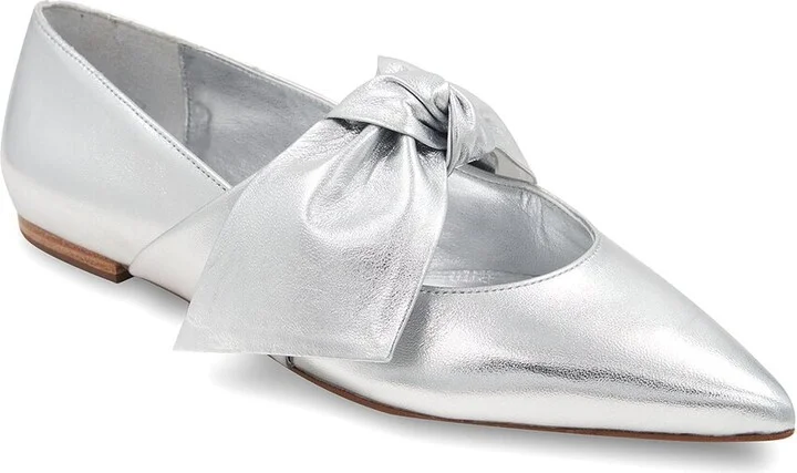 Bcbgmaxazria Prely Leather Flat