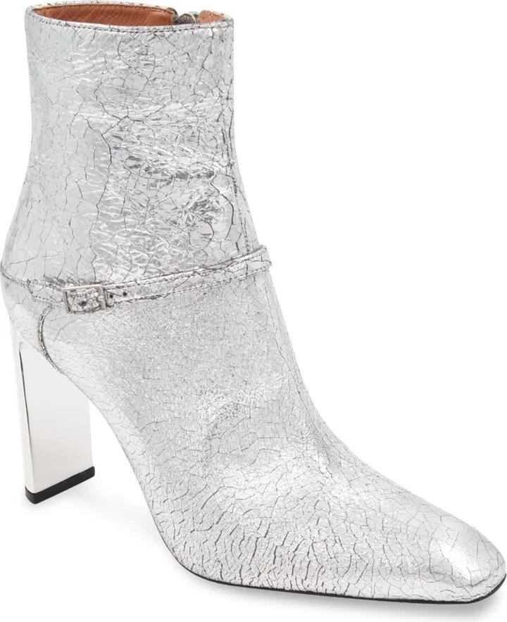 BCBGMAXAZRIA Women's RAVI Ankle Boot