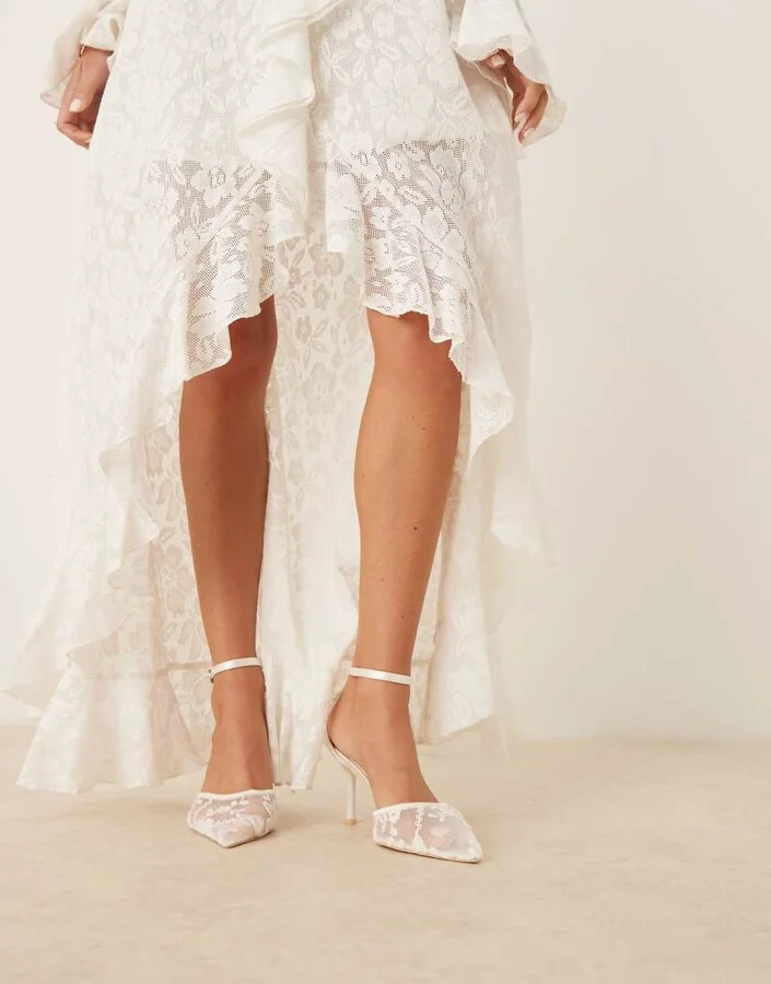 Be Mine Bridal Vennie kitten heel shoes in ivory lace - Image 3