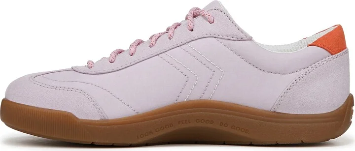Be True Low Top Sneaker - Image 10