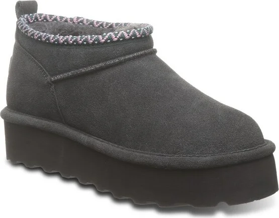 Bearpaw Women's RETRO SUPER SHORTY DECO Boots | Graphite | Size