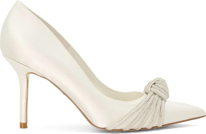 Beautys Imitation Pearl Pointed Toe Pump - Image 3