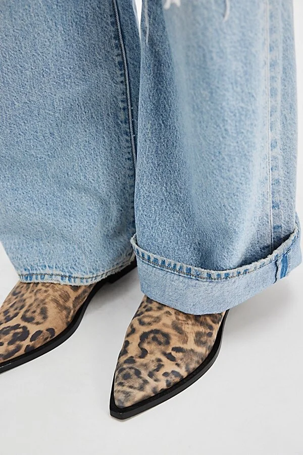 Becky Mules