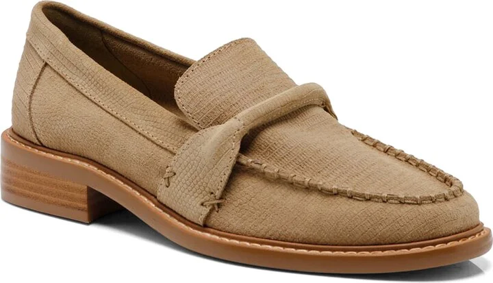 Bedford Lizard Embossed Loafer
