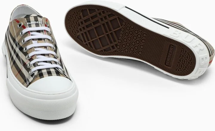 Beige Sneakers With Vintage Check Motif - Image 5