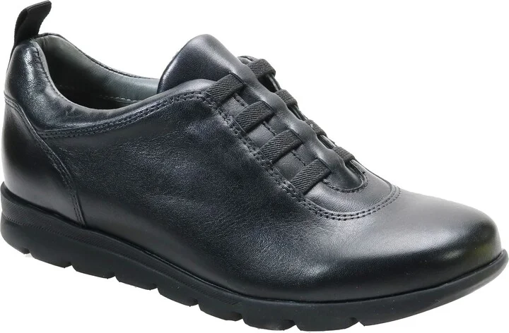 Bell Sneaker