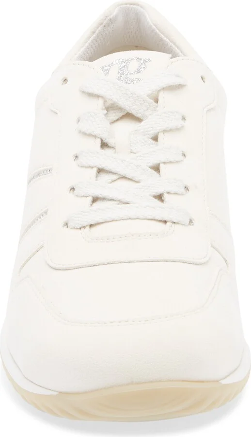 Bella Sneaker - Image 10