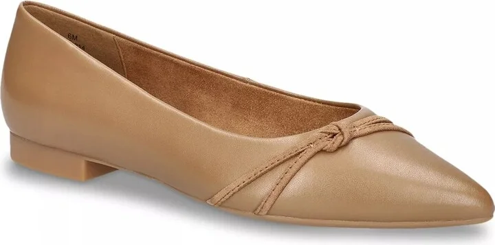 Saddle Brown Leather
