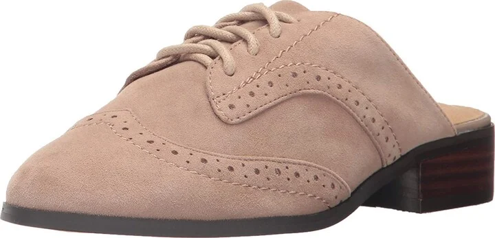 Bella Vita Women's Baxter Flat