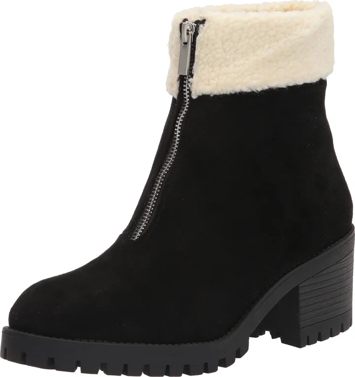 Bella Vita Women's Cable Lug Boot Ankle