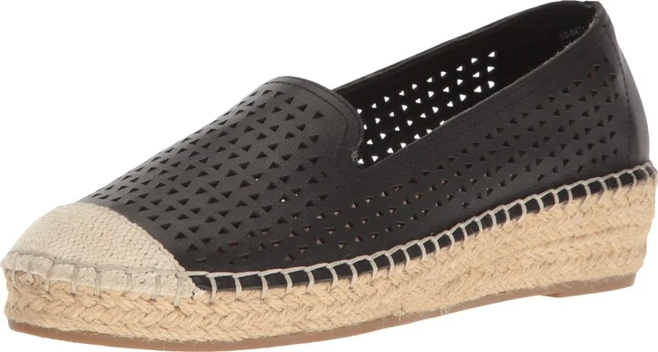 Bella Vita Women's Channing Ballet Flat
