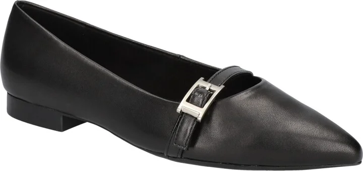 Bella Vita Women's Evanna Flats