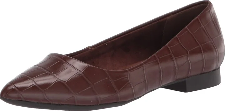 Bella Vita womens Flat Pump