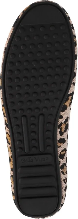 Bella Vita Women's Hathaway Flats - Image 5