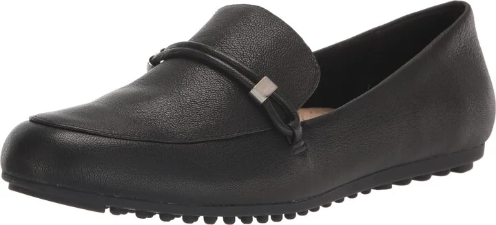 Bella Vita Women's Jerrica Loafer