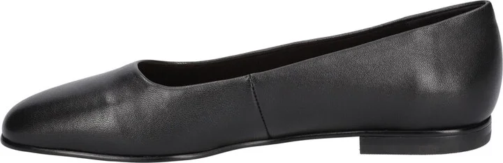 Bella Vita Women's Kimiko Square Toe Flats - Image 3