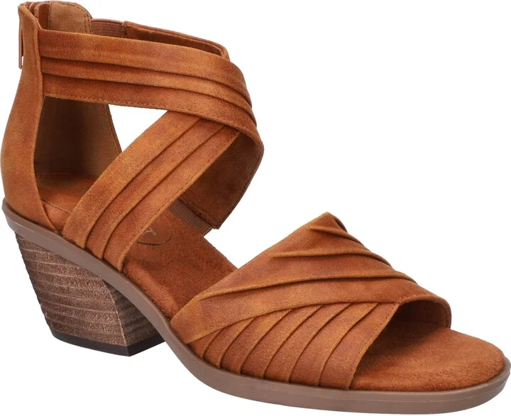 Bella Vita Women's Quinnell Block Heel Sandals