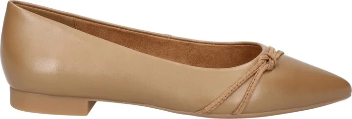 Bella Vita Women's Rhea Pointed Toe Flats - Image 11