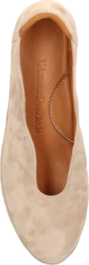 Bellara Round Toe Pump - Image 5