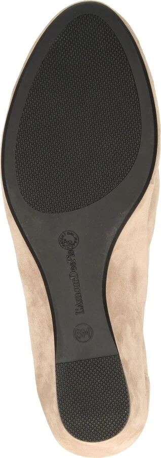 Bellara Round Toe Pump - Image 6