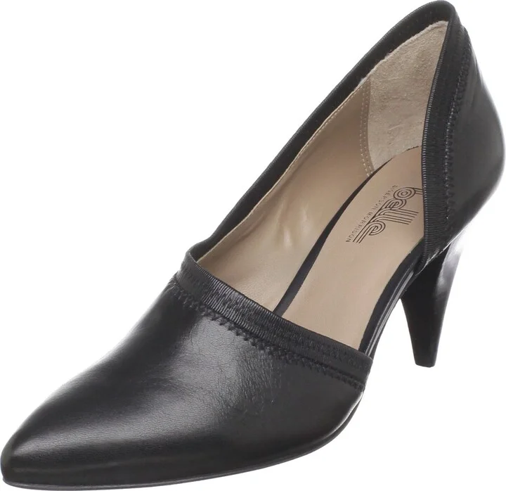 Belle by Sigerson Morrison Women's 6552 Pump