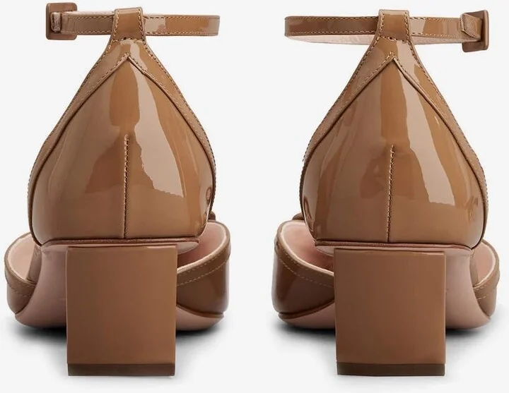 Belle Vivier 45 Lacquered Buckle Pumps in Patent Leather - Image 3