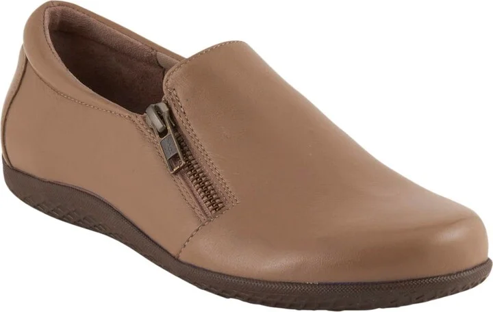 Bend Leather Flat