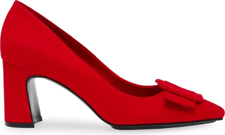 Bentley Buckle Pump - Image 2