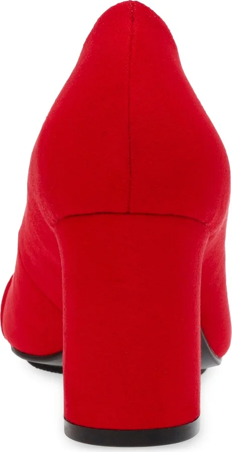 Bentley Buckle Pump - Image 6