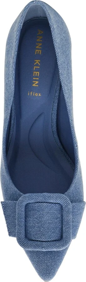 Bentley Buckle Pump - Image 10
