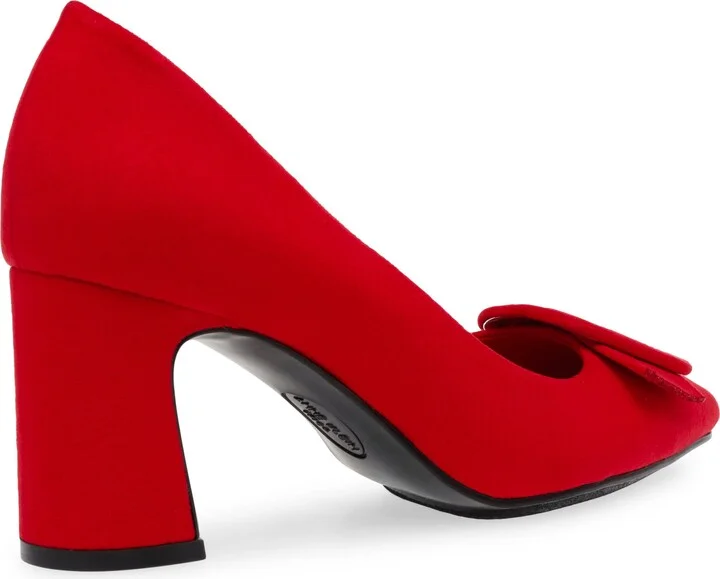 Bentley Buckle Pump