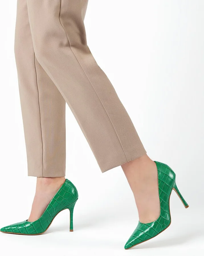 Bento Pointed Toe Pump - Image 2