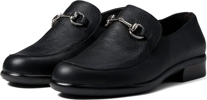 Bentu In Soft Black Leather