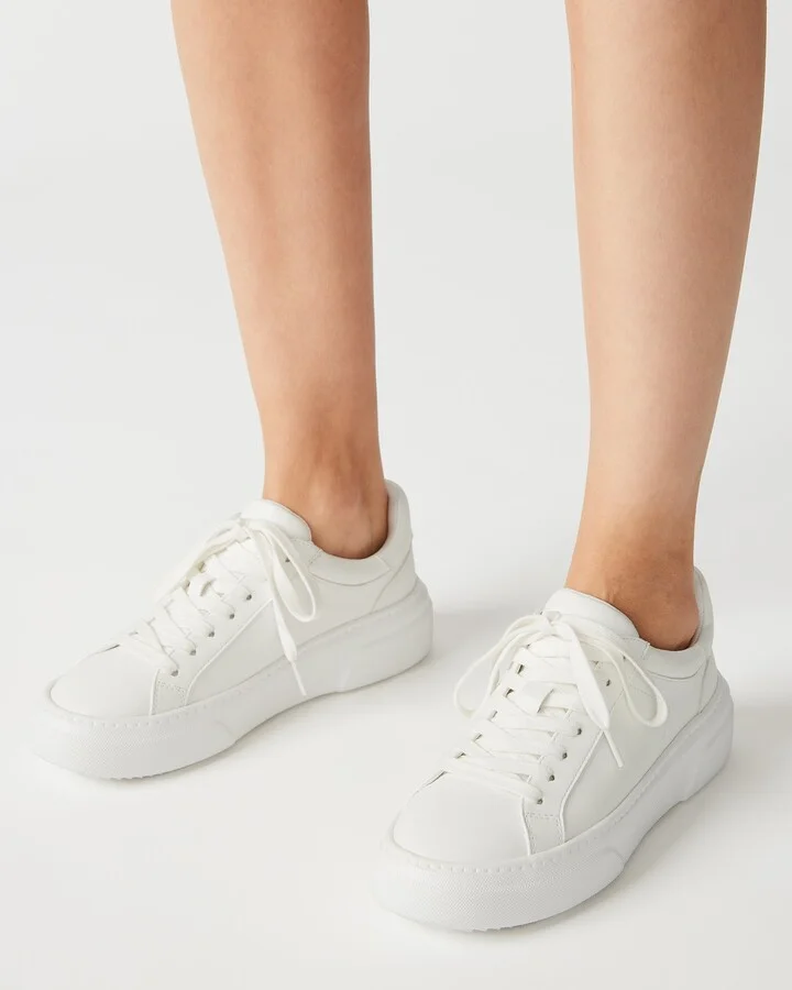 Bergen White - Image 2