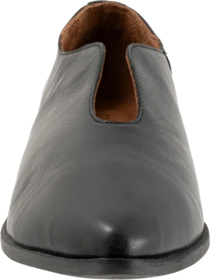 Berkley Pointed Toe Loafer - Image 4
