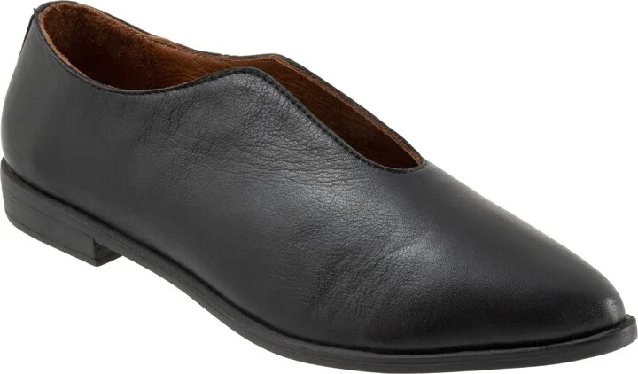 Berkley Pointed Toe Loafer
