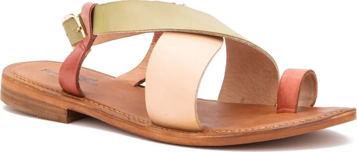 Berlynn Leather Flat Sandal
