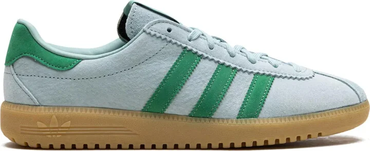 Bermuda "Hazy Green" sneakers
