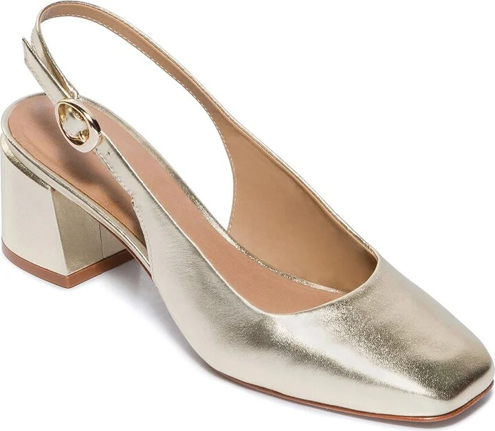 Bernardo Alexia Leather Pump