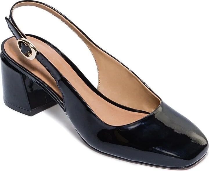 Bernardo Alexia Leather Pump