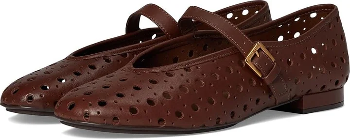 Bernardo Borden Perf Women's Shoes Mahogany : 6 M, Leather
