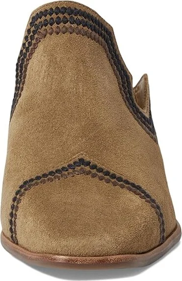 Bernardo Brooklyn High Women's Heels Safari : 8 M, Leather/Rubber - Image 2
