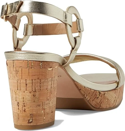 Bernardo Candace Women's Shoes Champagne : 6.5 M, Leather - Image 4