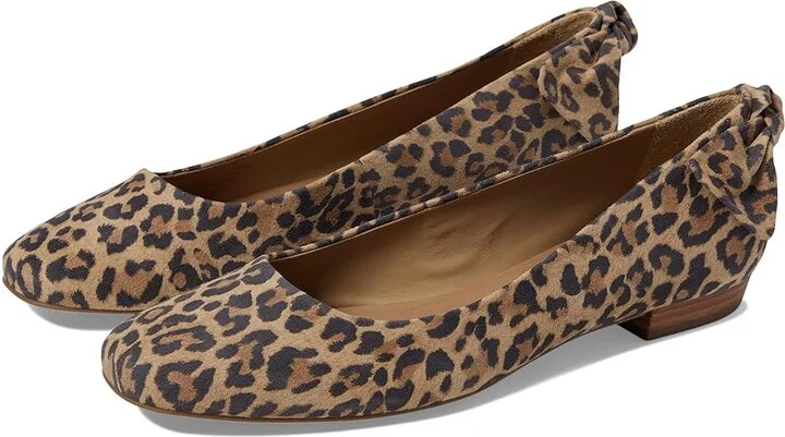 Sand Cheetah